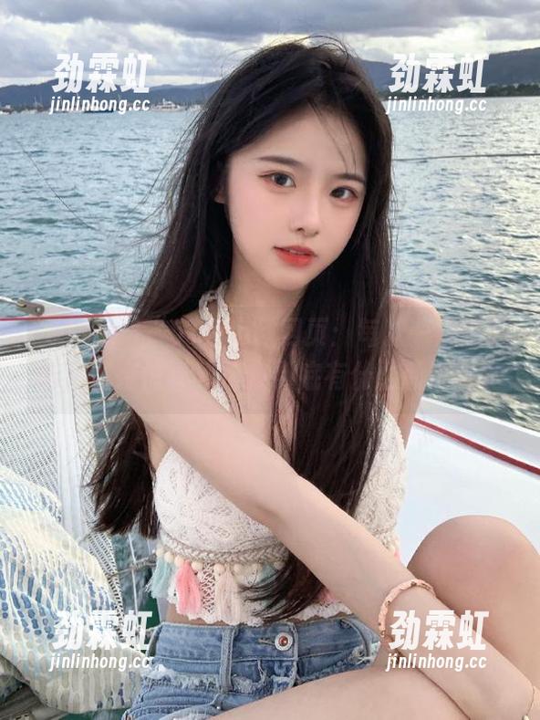 “51fun”网页：每次一刷新就像在等待惊喜，前方到底有什么新瓜呢？