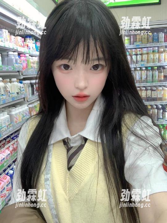 想随时随地轰炸老友朋友圈？56吃瓜网站有你想要的一切！