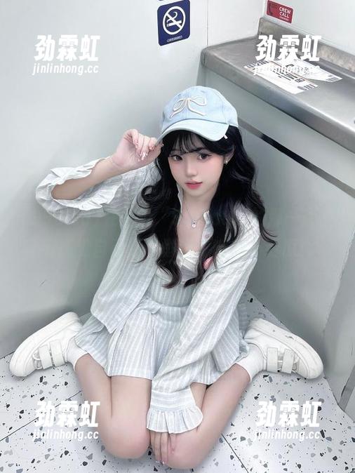 在登录“998.su”的那一刻，我感觉自己像个懒汉，听瓜不看瓜！