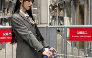 登录cgw后，居然发现我比狗还热心吃瓜？这瓜真有我没见过的味道！