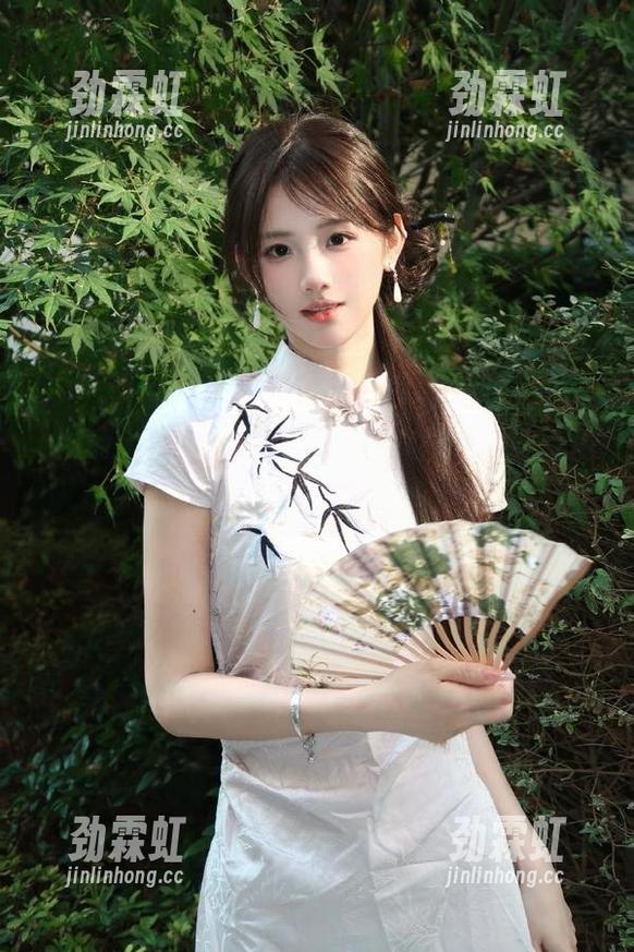每次打开hlw.bet苹果版，就感觉自己在吃一份无糖咸鱼！
