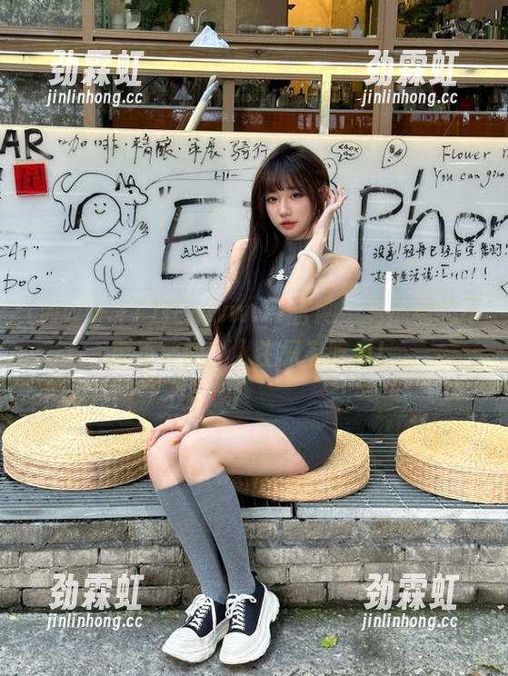 在www.17官网，看瓜看的不要不要的，人生只有吃瓜！