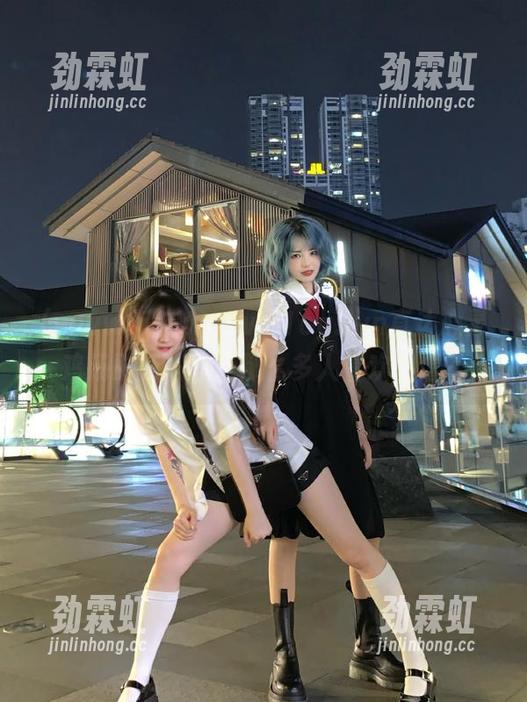 www.51cg.fun直达心灵鸡汤时刻，怎么那么多人喜欢自虐？