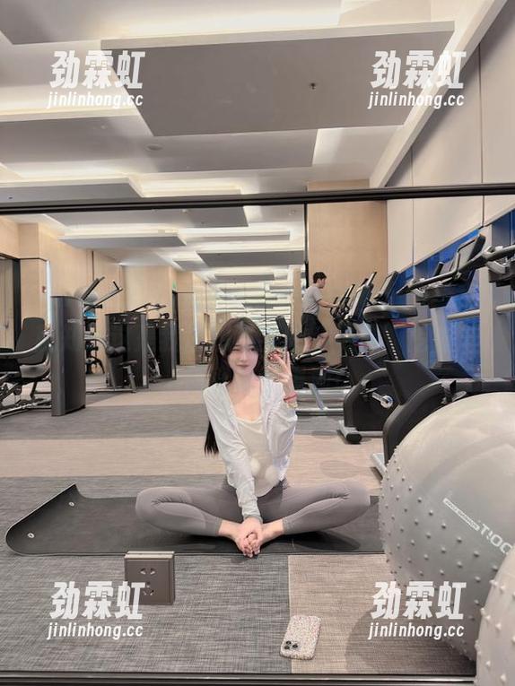 点开www.51cg.fun，我就知道这是我意想不到的‘资源’挖掘地，简直是个黑洞！