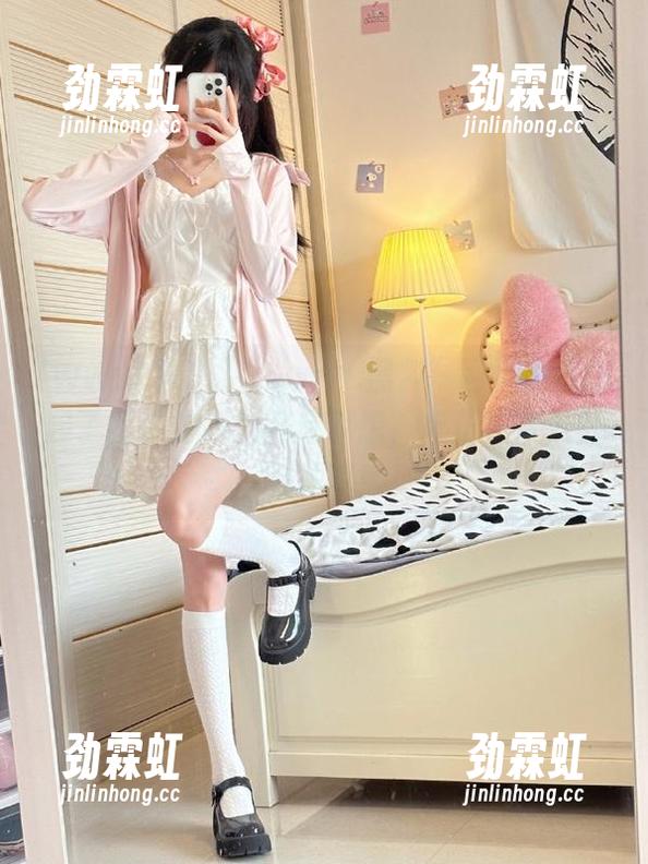 “www.黑料”网页让我想起了我小时候的卧底梦想，反正跟查八卦有关嘛！