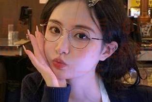 系统更新后，你还不去www.黑料ios下载个八卦？这真不是让我失望的一天