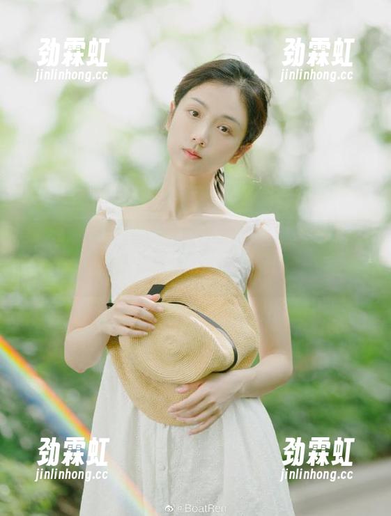 哈哈，吃瓜网苹果版就是我的消遣神器，马不停蹄看瓜不止！