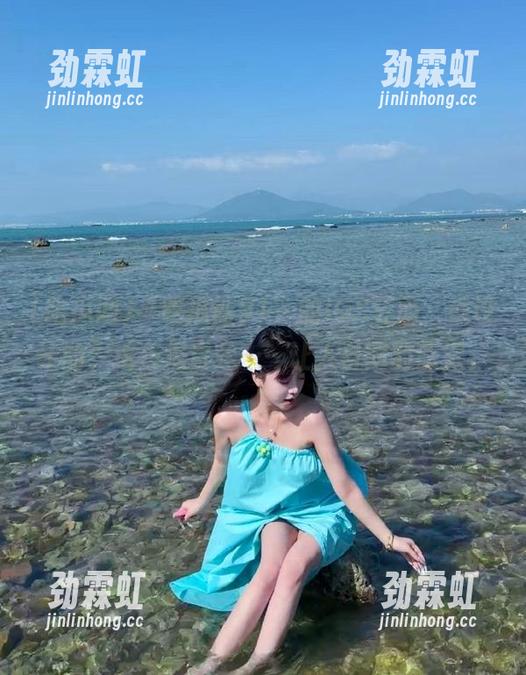 “吃瓜网91”的iOS界面，谁设计的？这布局也是……让人自闭的感觉。