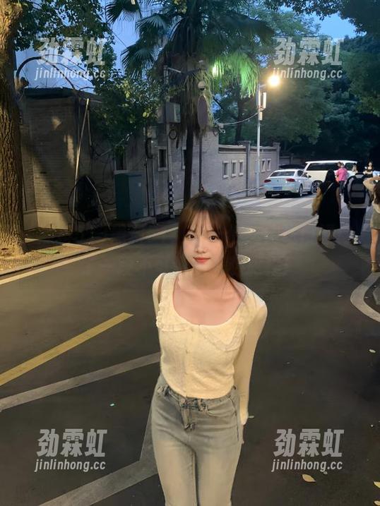 黑料51：伙计们，传送门通向了一段不可说的八卦旅程！