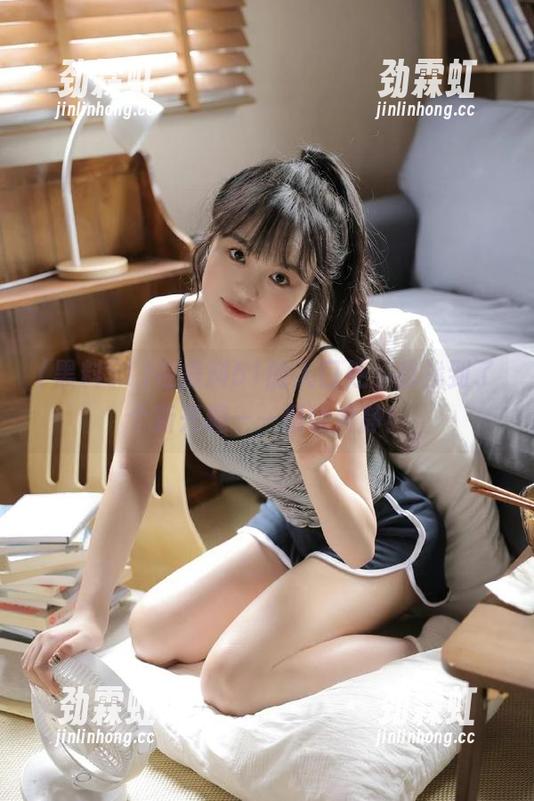 在黑料51的入口处，我找到了个新兴趣——假装冷静！