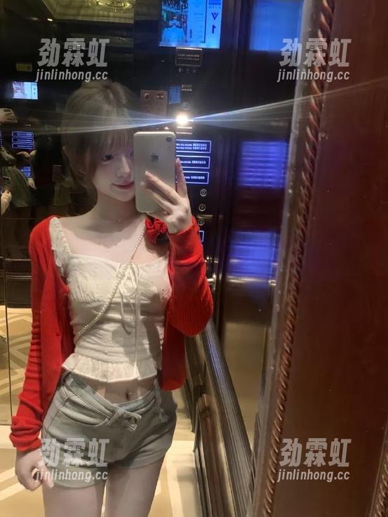 黑料不打烊网页版：又一次被我分享到深夜的小秘密！