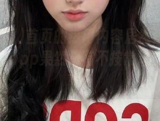 首页的热门内容居然是这个？黑料吃瓜app果然总有不按常理出牌的惊喜！