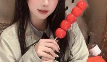 下载黑料吃瓜不打烊导航，分分钟带你吃上各种八卦大餐！
