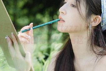 想知道tttzzz15.su黑料正能量app背后的秘密？顺着这个入口走！