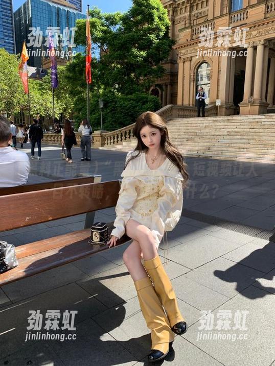 “黑料正能量”短视频让人目不转睛，网址里藏着什么？