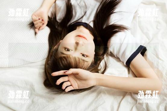 2025最新在线观看：黑料正能量，视频更新得快，心脏要准备好！