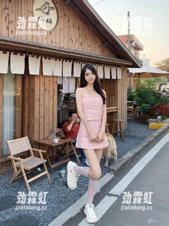 “911黑料网”登录必备：好奇心、胆量与反胃感，啊，这旋涡真是吸引人，没办法停下来了！