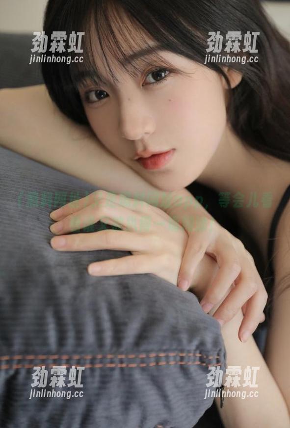 又是黑料网址app，等会儿看看谁又被扒得一塌糊涂！