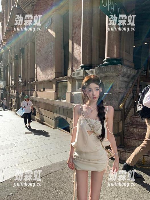 黑料老司机登录，仿佛打开了一份神秘的八卦菜单，真香！