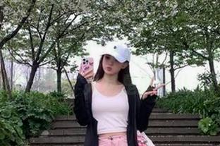 “黑网料”app：让你爱上喝瓜汁的感觉，尤其是那些八卦！